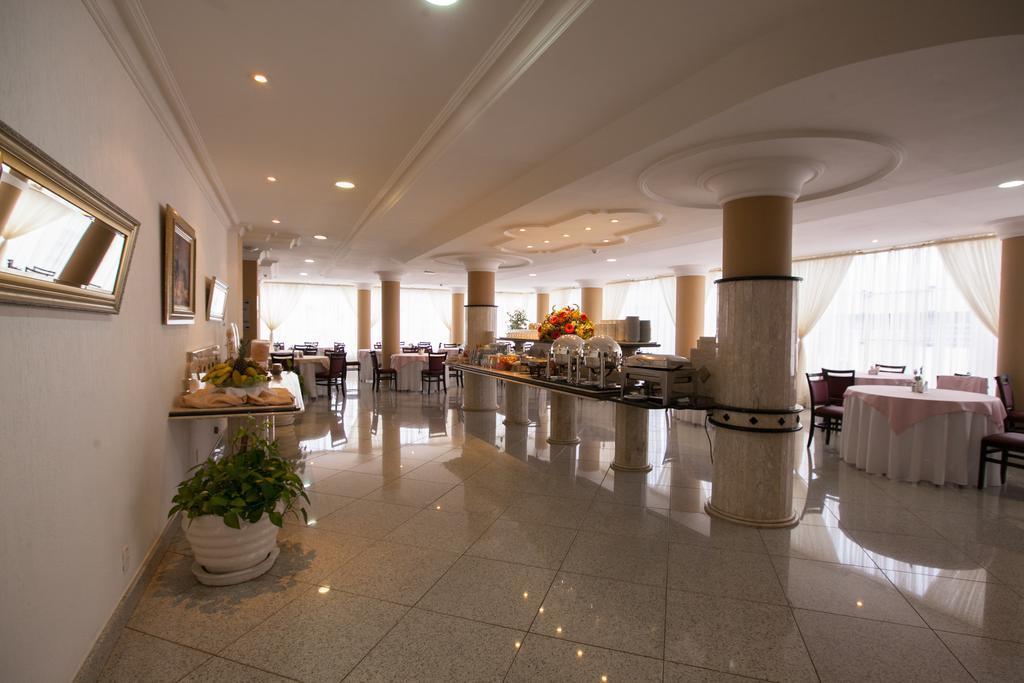 Grande Hotel グアラプアバ エクステリア 写真