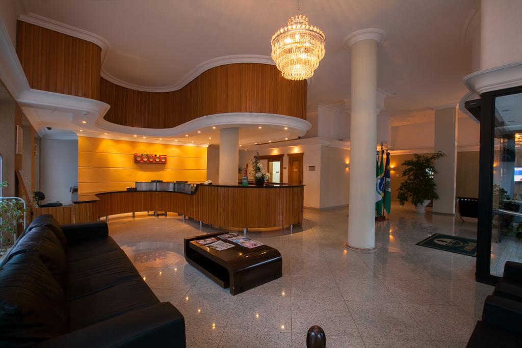 Grande Hotel グアラプアバ エクステリア 写真